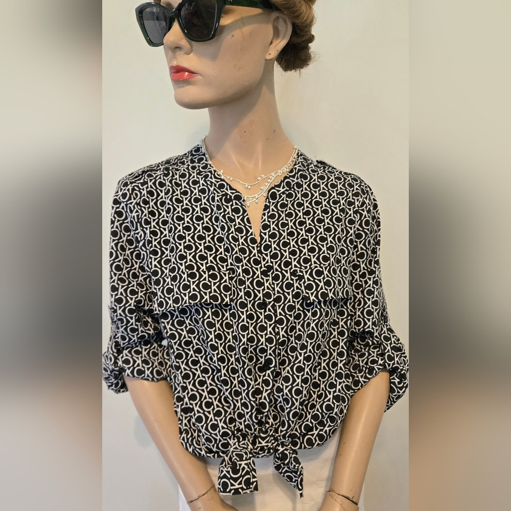 Calvin Klein Black and White Patterned Women's Long Sleeve Blouse. NWT. - Picture 4 of 8